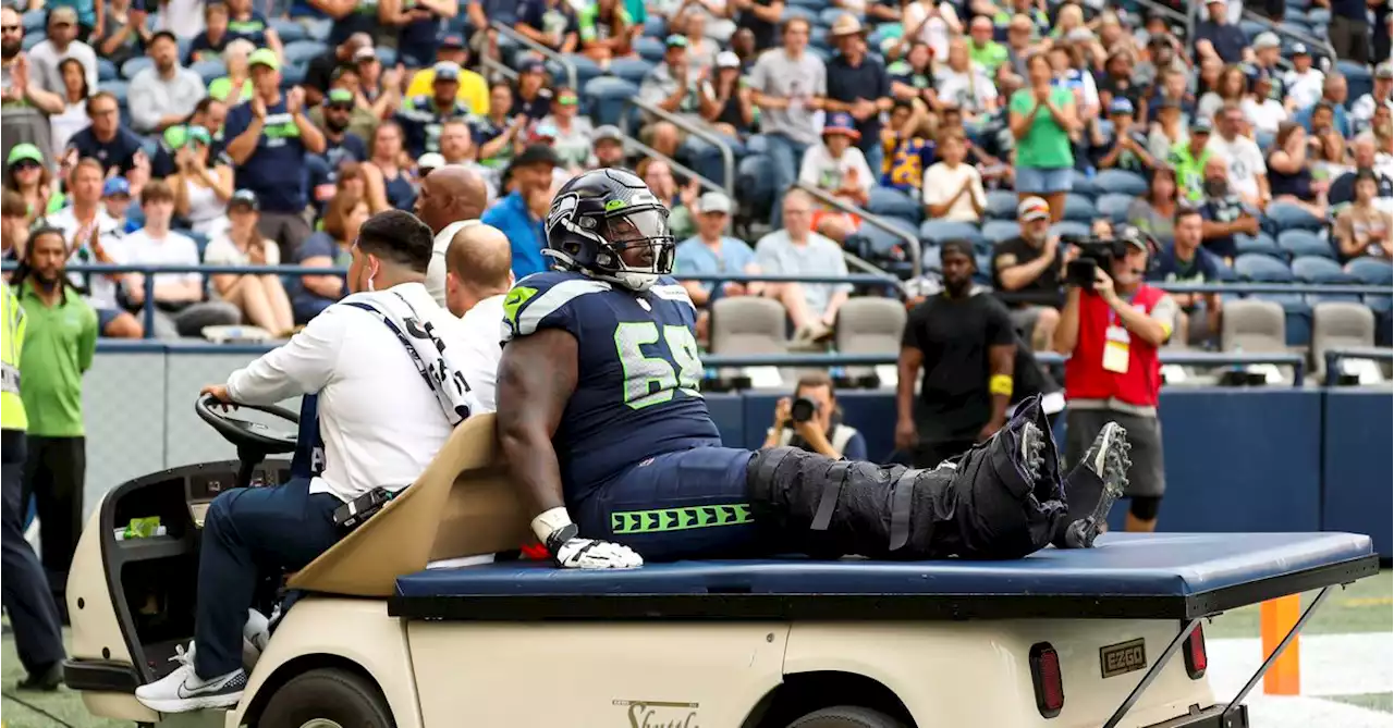 Seahawks guard Damien Lewis’ x-rays come back negative, has lateral ankle sprain