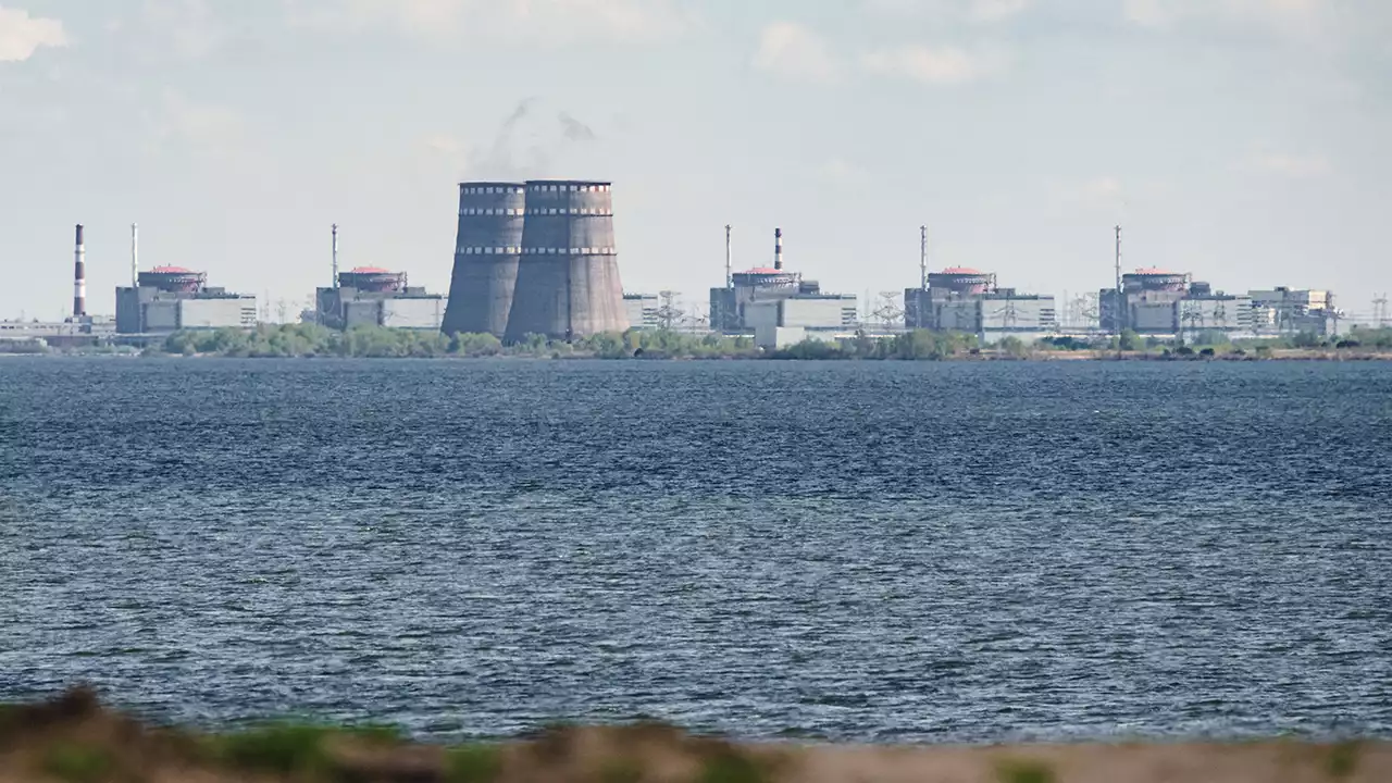 Ukraine warns Russia may cut Zaporizhzhia nuclear plant from power grid, both sides brace for 'provocation'