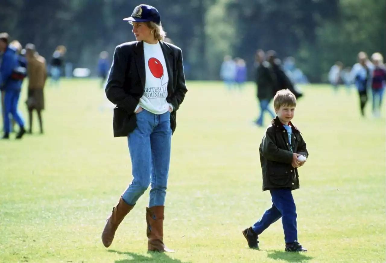 7 of Princess Diana's most iconic outfits