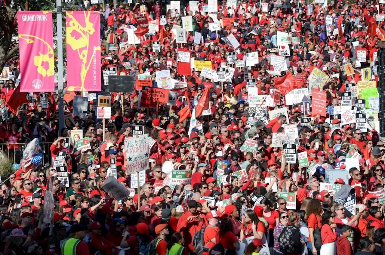 Teachers union considers boycotting LAUSD’s voluntary learning day for students