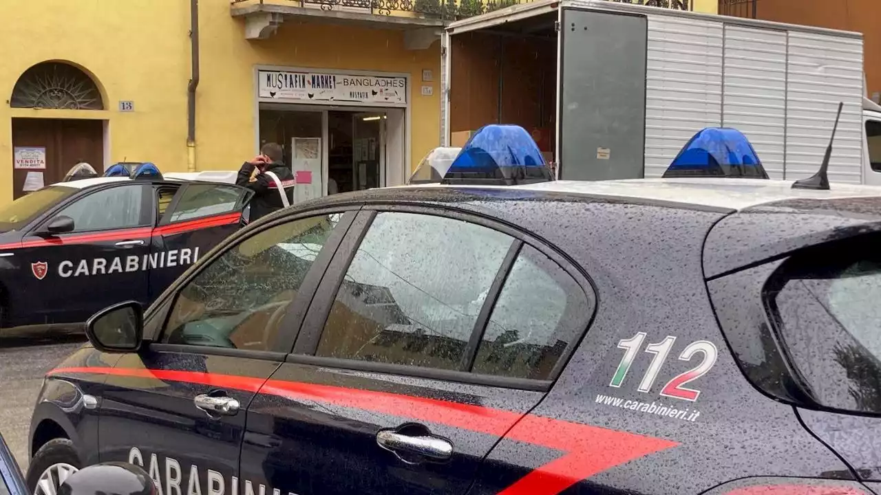 Sparatoria in strada nel Pisano: un morto