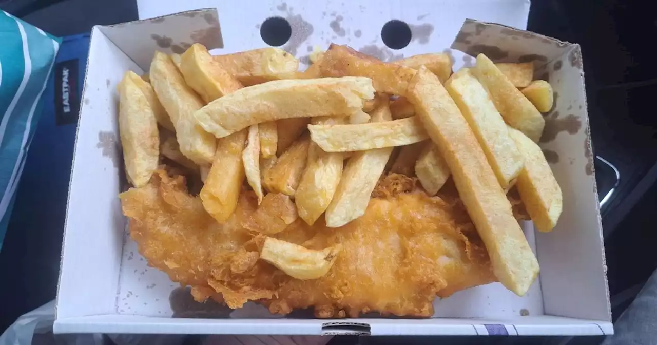 Council workers slam hourly rate that 'doesn't cover costs of a chippy tea'