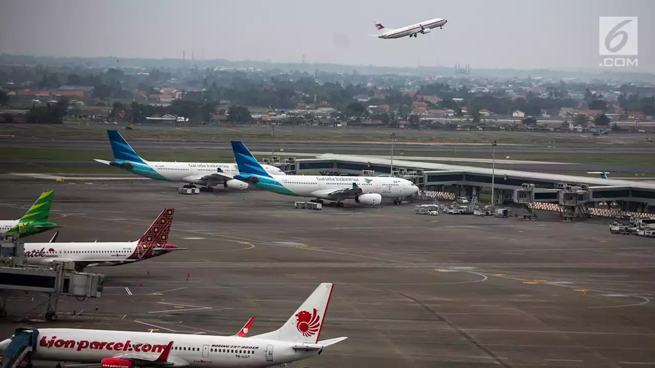 HEADLINE: Perintah Jokowi ke Menhub dan Erick Thohir Bereskan Harga Tiket Pesawat Mahal, Apa Solusinya?