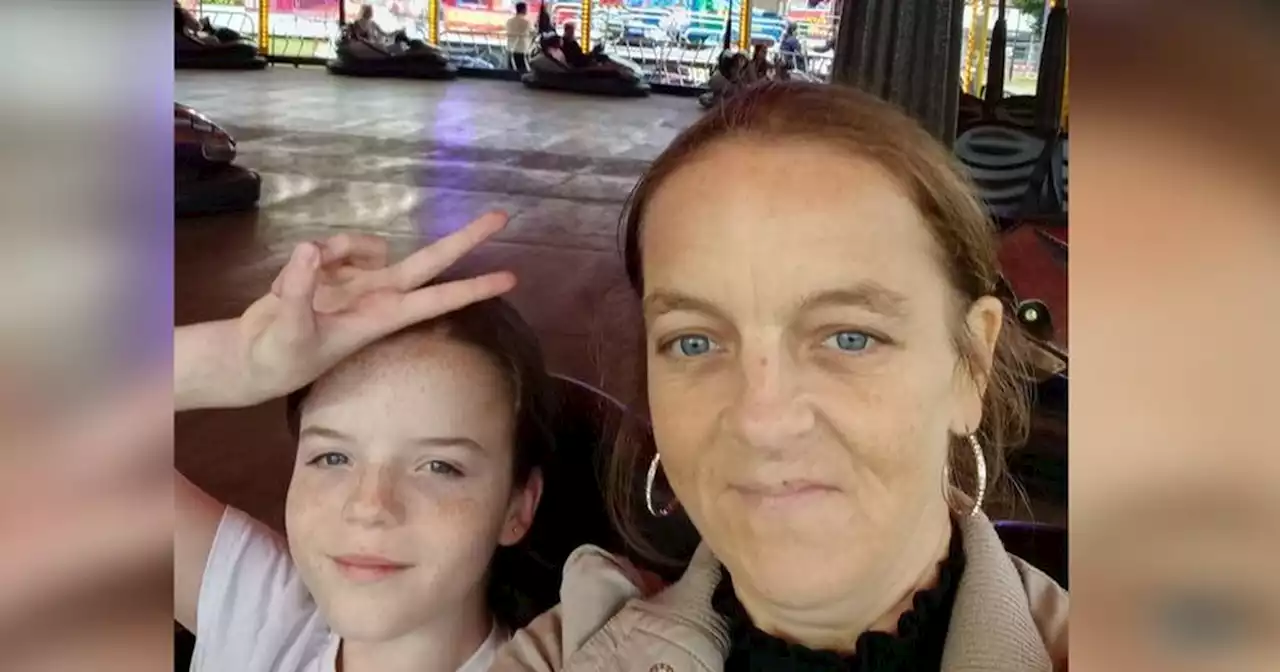 Starving mum praises 'caring' Brits who raised £1k for her kids