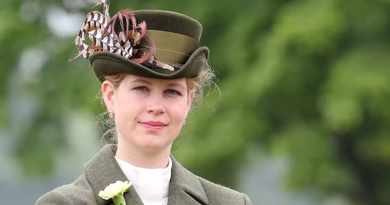 Queen's granddaughter Lady Louise 'earning minimum wage at garden centre’