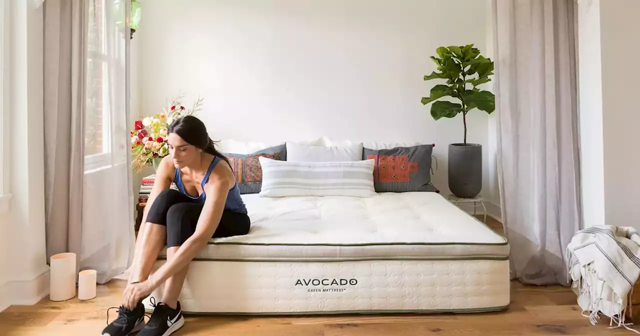 I Slept On The Avocado Green Mattress For 3 Months — You Should, Too