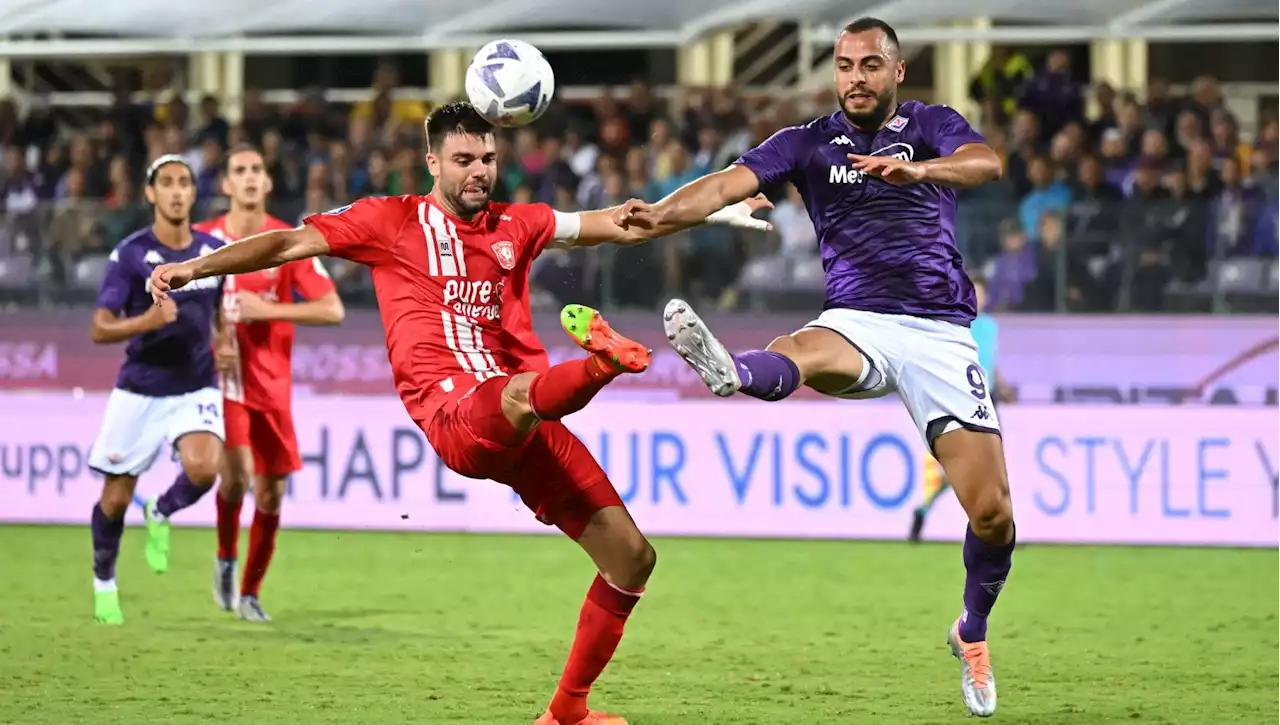 La Fiorentina convince a metà: 2-1 al Twente, Conference League ancora da conquistare