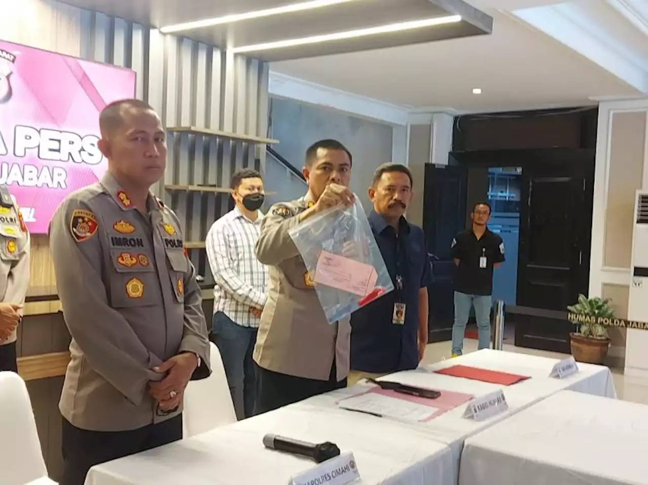 Kasus Penusukan hingga Meninggal Purnawirawan Letkol TNI-AD Ditarik ke Polda Jabar |Republika Online