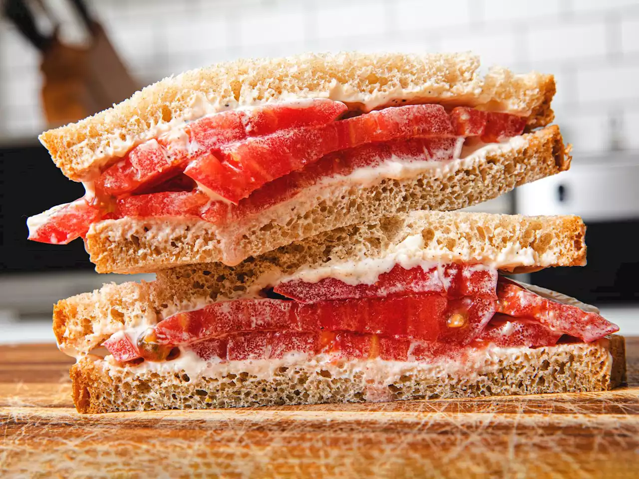 Classic Tomato Sandwich Recipe