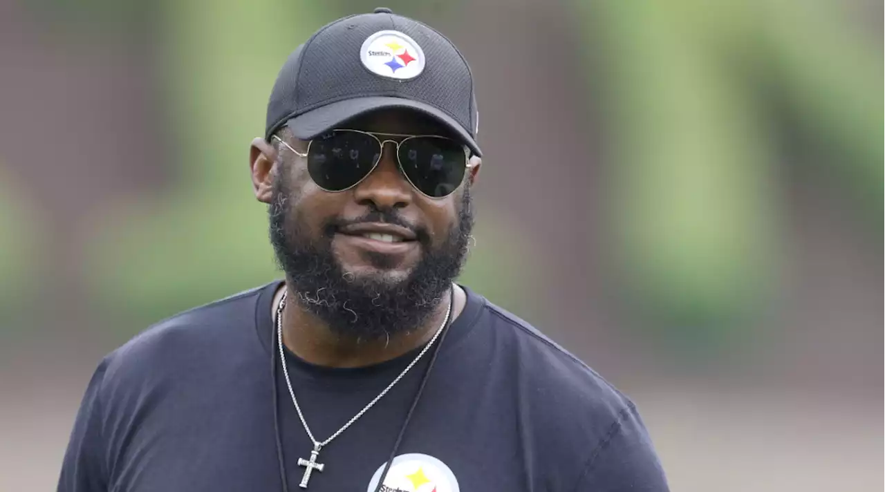 Mike Tomlin Hosts Kids at Steelers Camp After Breaking Up Fight