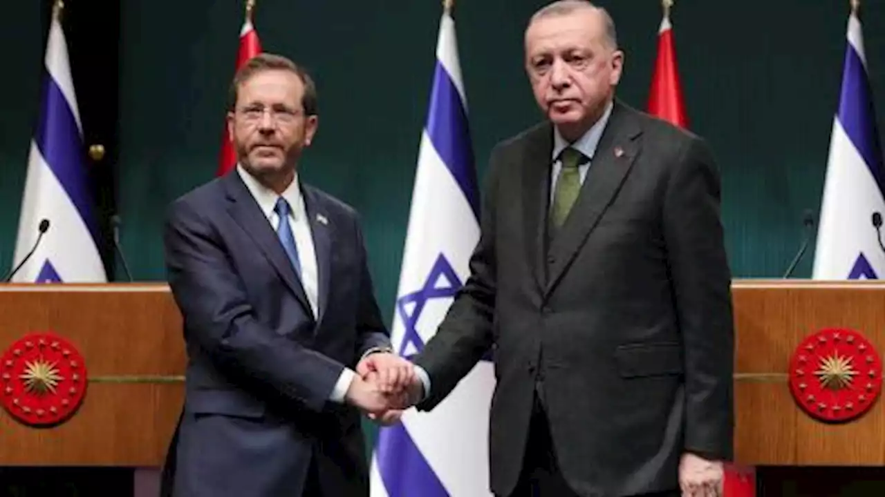 Erdogan discusses bilateral ties with Israel's Herzog in phone call