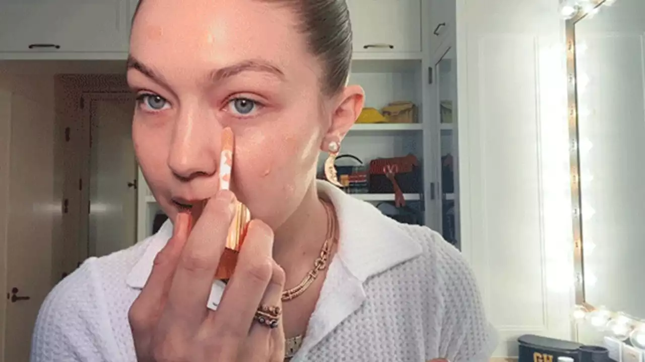 TikTok Made Me Buy It: This Viral Multitasking Highlighter That Blurs Like a Beauty Filter