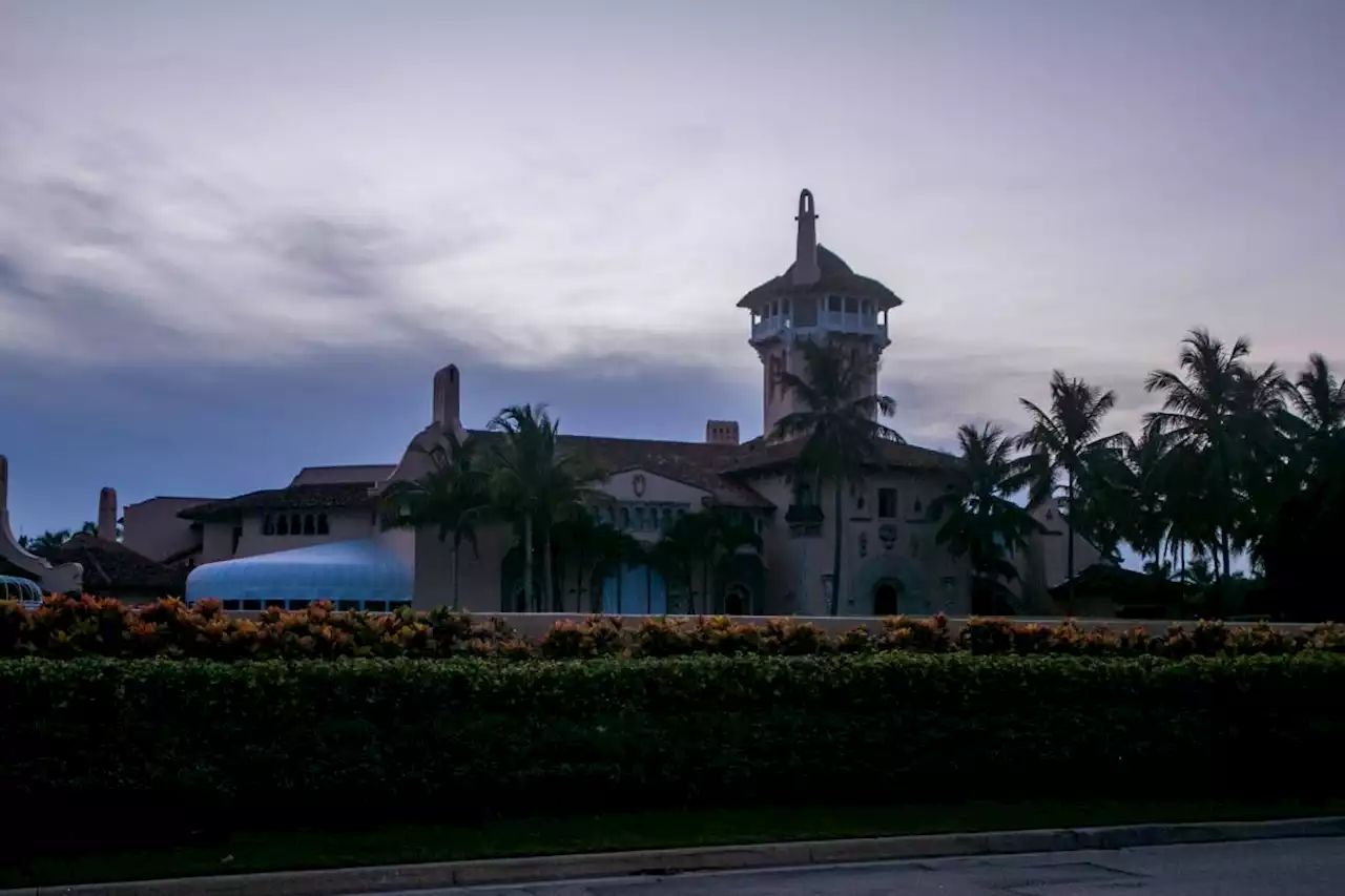 Judge orders DOJ to redact Mar-a-Lago search warrant affidavit for possible release: live updates