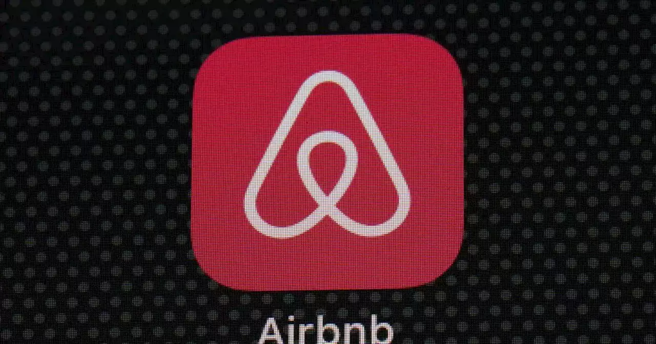 Airbnb removes listing advertised as 'slave cabin'