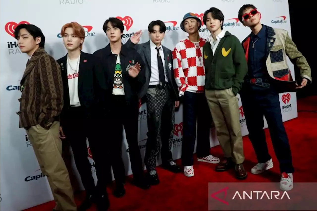 Menhan Korea: BTS mungkin masih bisa manggung jika wamil