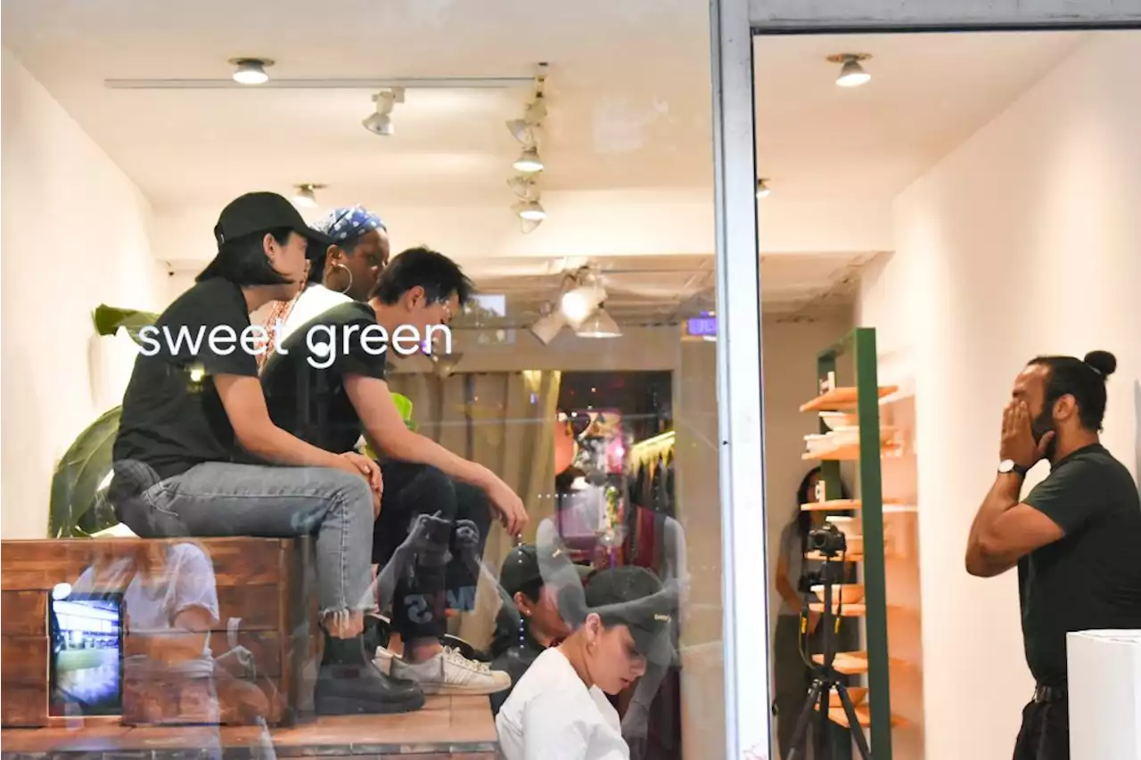 An Artist Built a Mock Sweetgreen Salad Shop in New York’s Chinatown. It Made a Lot of People Surprisingly Irate | Artnet News