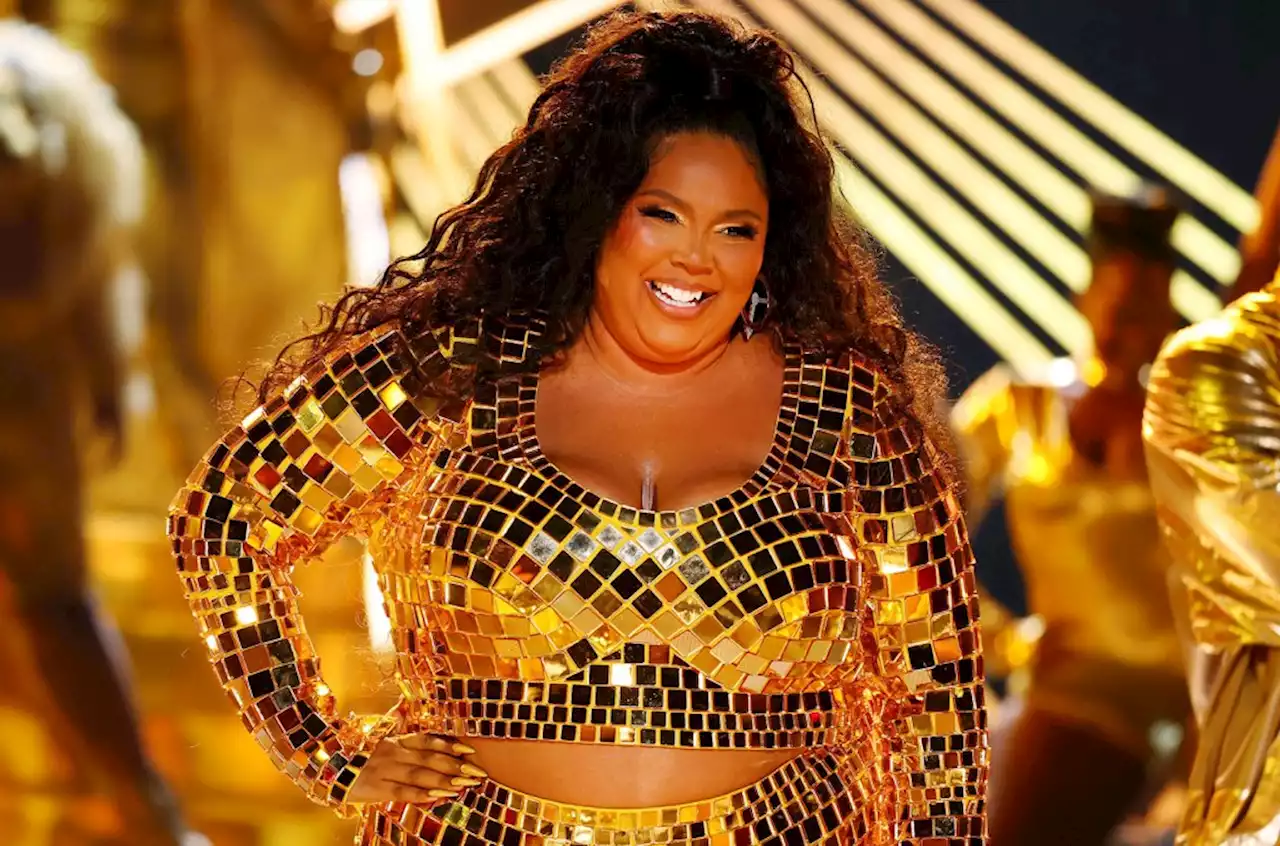 Lizzo Celebrates Trending Alongside Beyoncé on Twitter