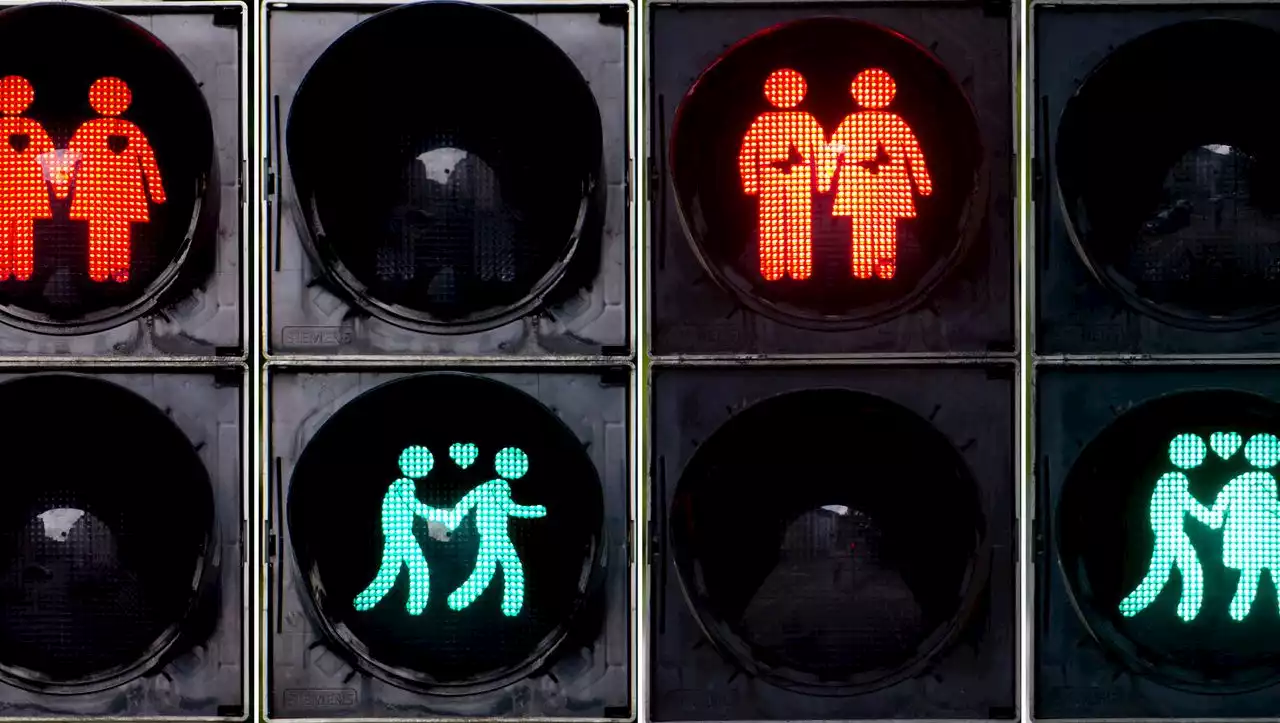 München: Mann scheitert mit Klage gegen homosexuelle Ampelpärchen