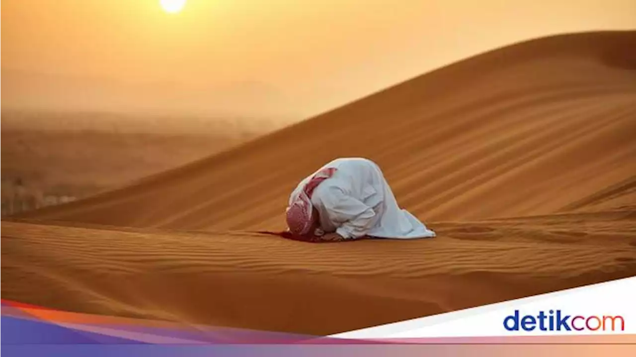 Kisah Pemuda yang Mencintai Allah dan Meninggal saat Sujud di Kakbah