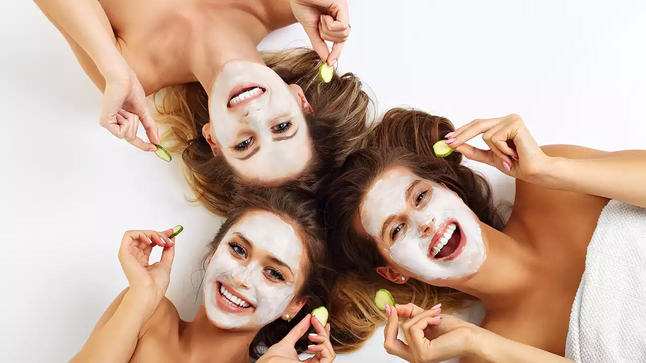 5 Beauty Treatments You Can Do at Home | Budget-friendly | Fashionisers©