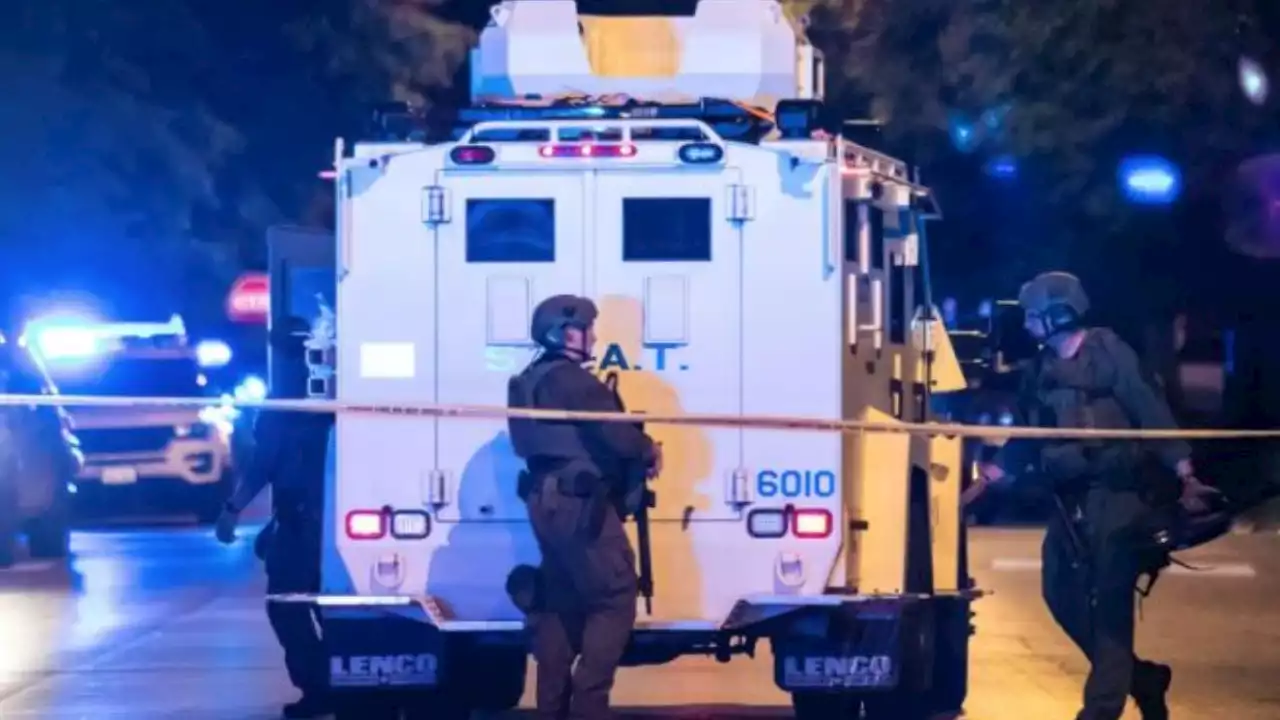 Chicago SWAT responds to block on South Side, police say