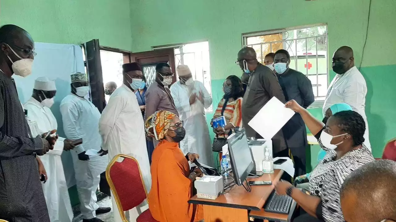 APC chieftain pleads with INEC to extend voter registration