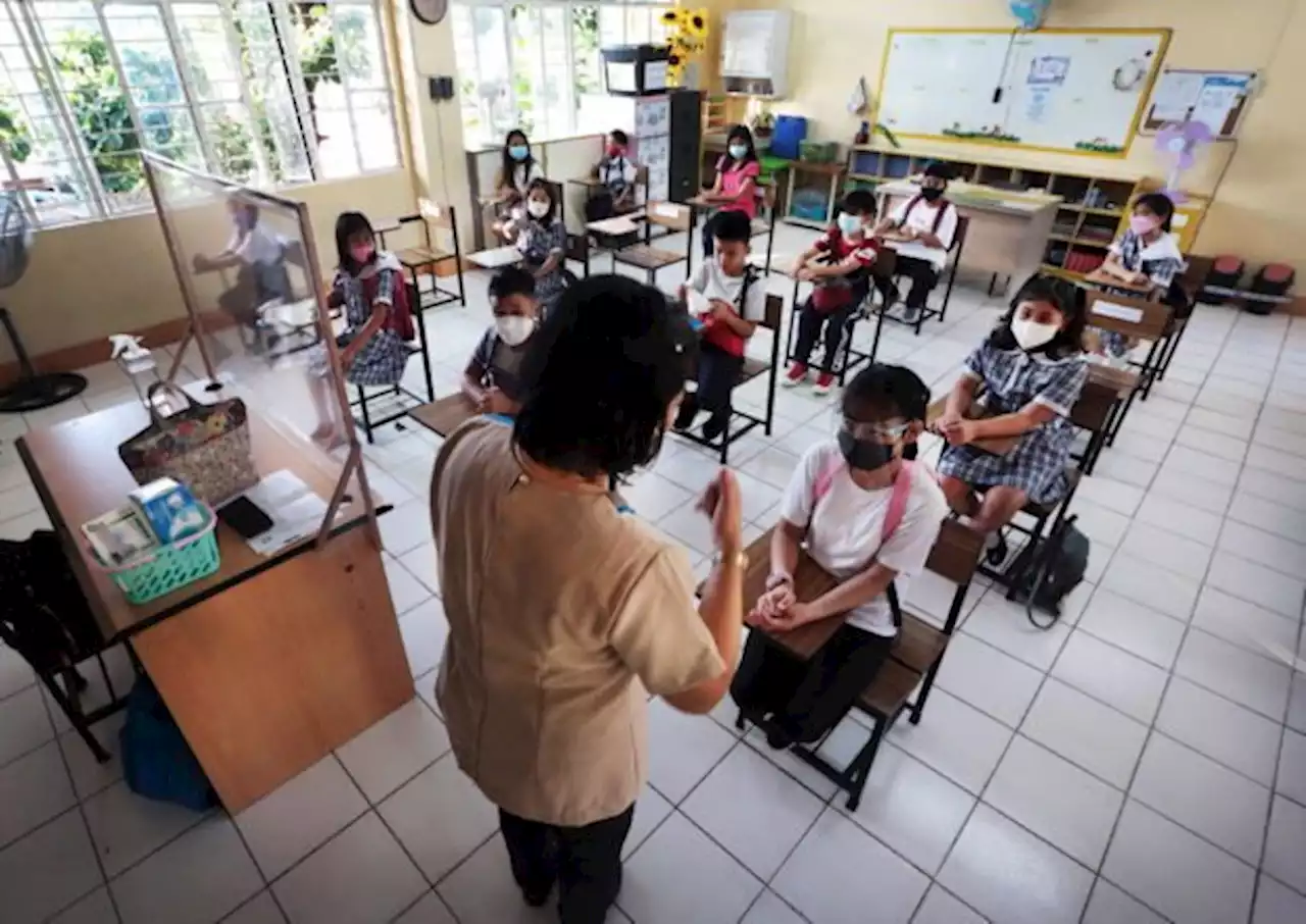 DepEd: Non-discriminatory policy in place for vaxxed, unvaxxed staff, students