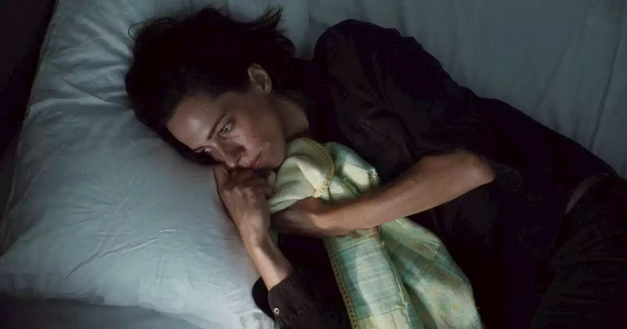 Review: Rebecca Hall's thrilling performance breathes life into the creepy 'Resurrection'