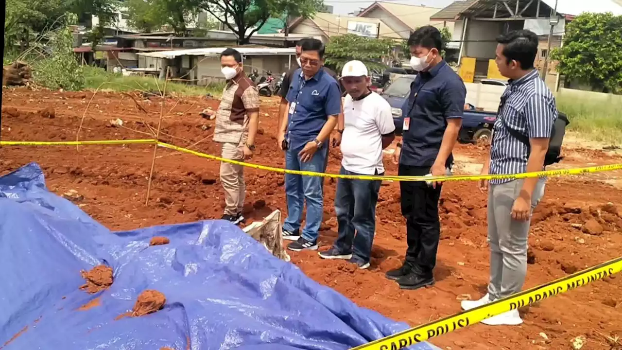 Satgas Pangan Mabes Polri Datangi Lokasi Penimbunan Bansos Presiden di Depok