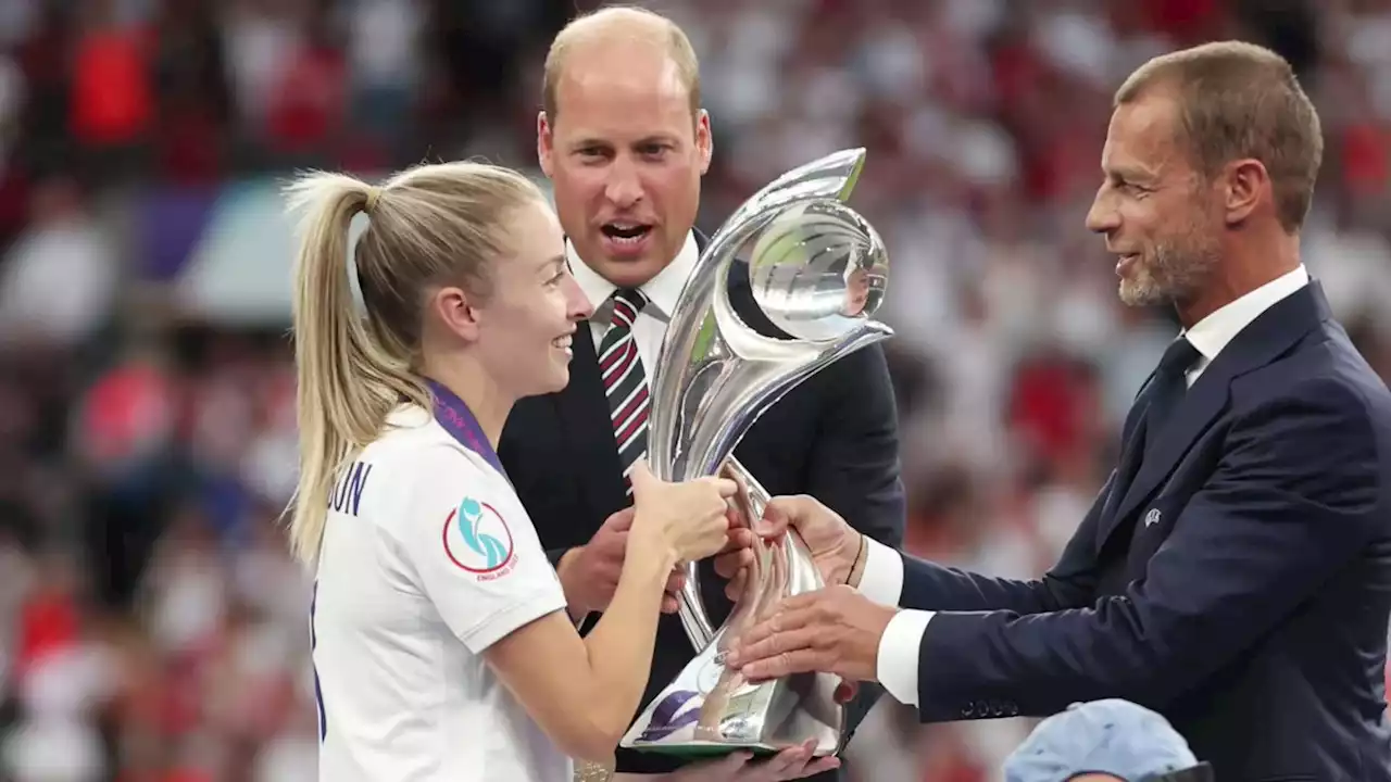 Lionesses captain describes exchange with Prince William before lifting trophy