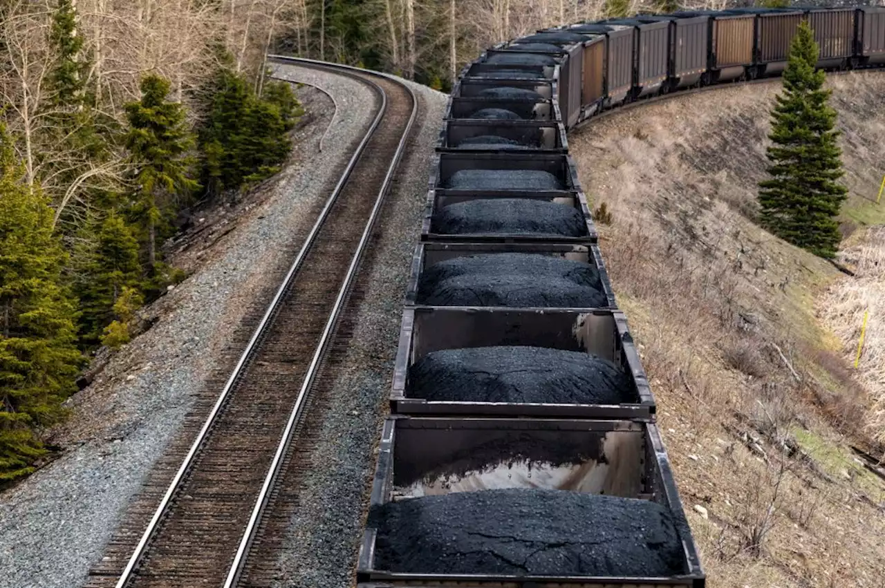 Glencore is cashing in on coal to dodge big mining’s slowdown
