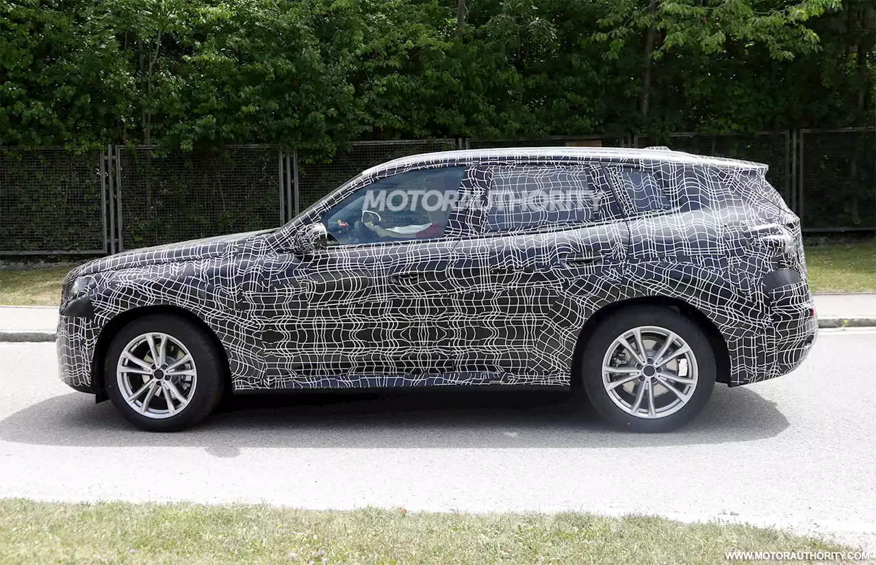 BMW X3 spy shots, MG sports car, Dodge EV plans: Car News Headlines