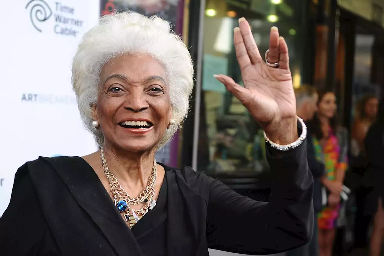 Flowers Placed on Nichelle Nichols' Walk of Fame Star