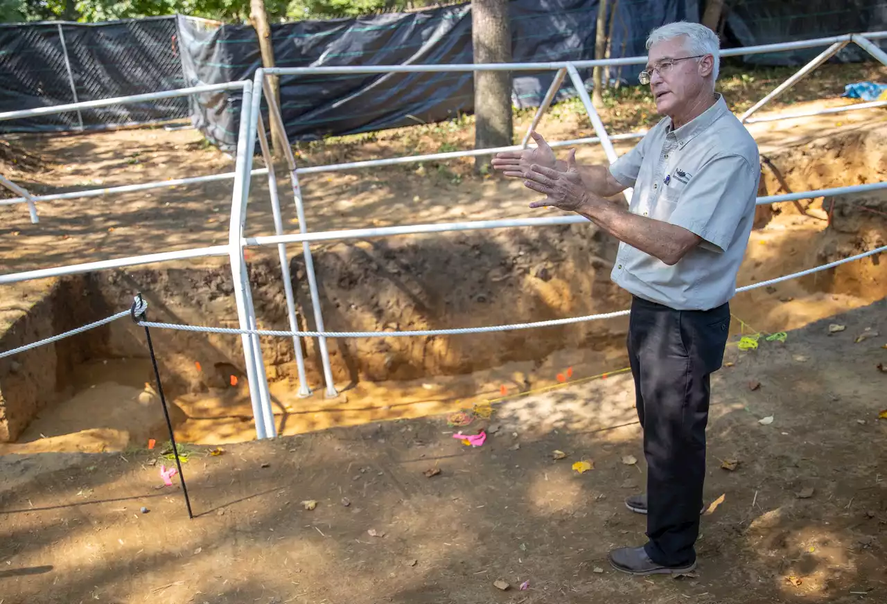 Remains of Revolutionary War soldiers from 1777 battle found in field