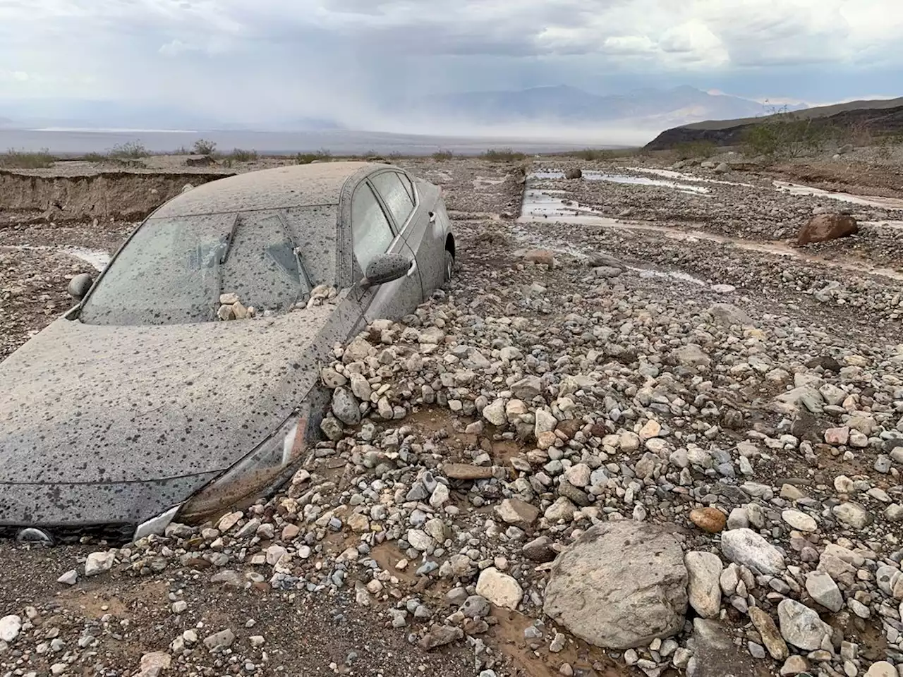 Car swallowed in Death Valley mud