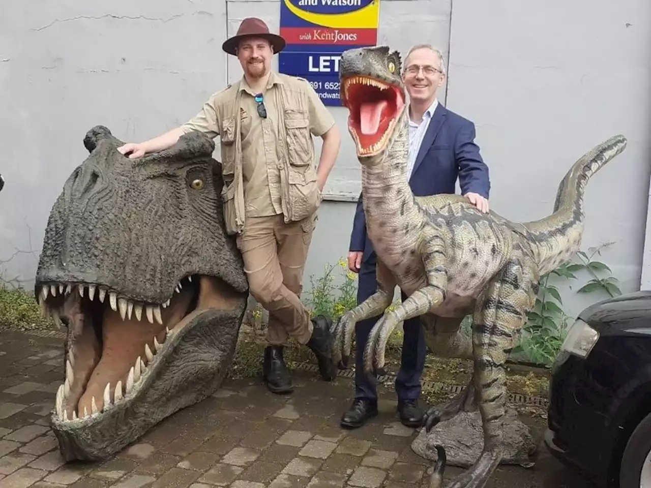 New Oswestry shop will teach customers about creation using dinosaurs and fossils