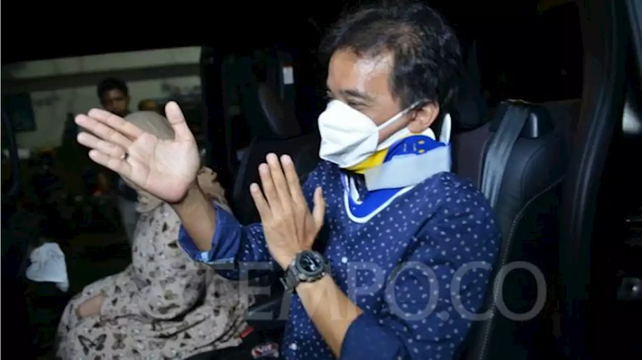 Beredar Video Roy Suryo Ikut Touring Mobil Tua, Polda Metro: Penyidik Punya Pertimbangan Lain