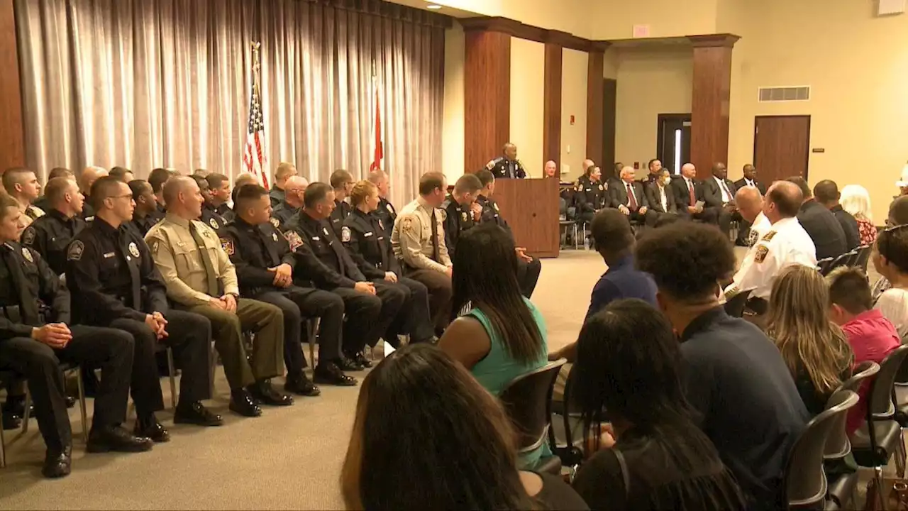 New Police Academy Graduates Aim to Make a Difference - Alabama News