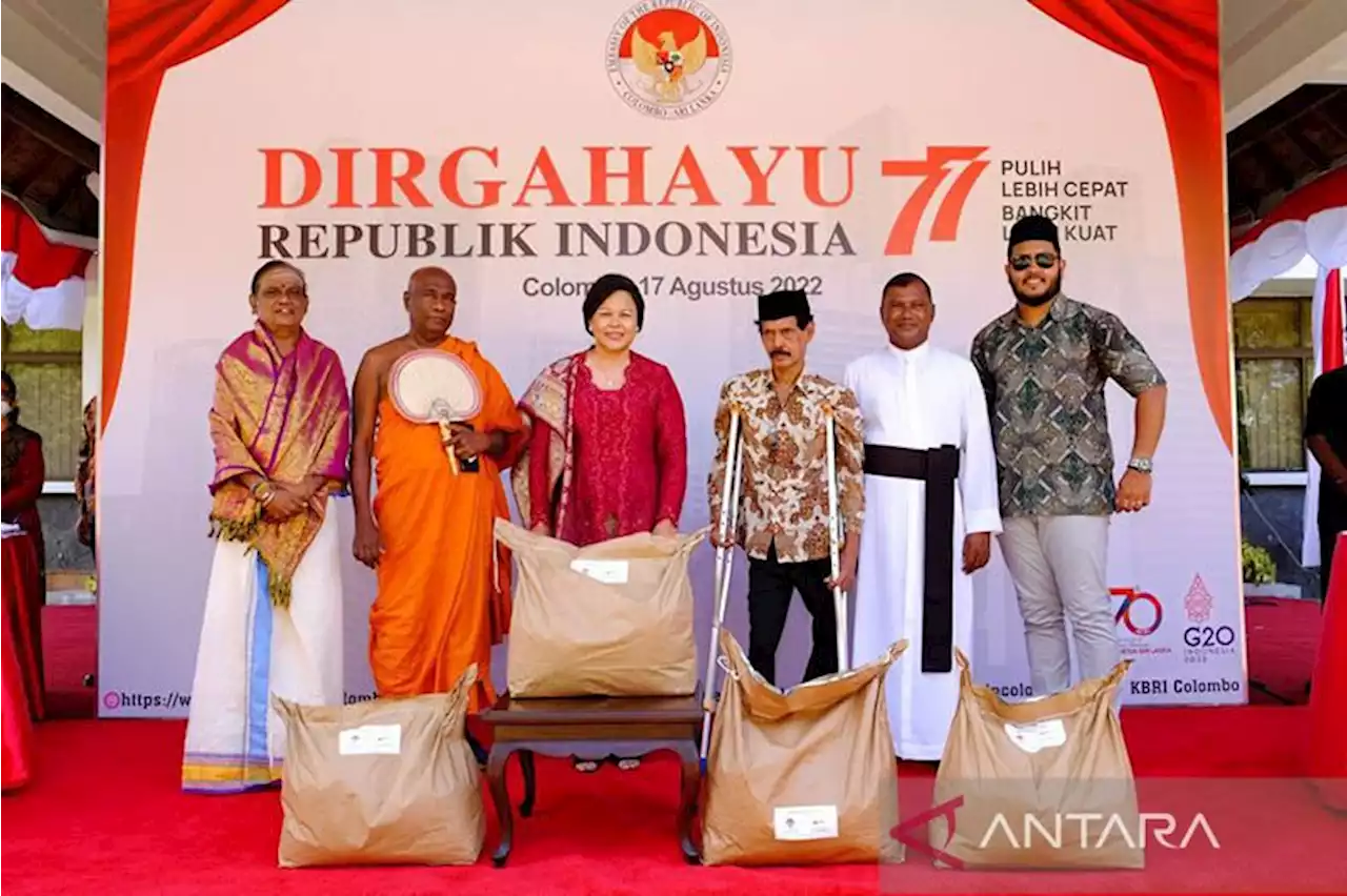 KBRI Kolombo berikan paket sembako untuk warga Sri Lanka