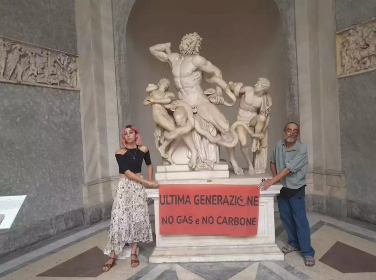 Art Industry News: Italian Climate Advocates Have Glued Themselves to the Vatican’s Famed Laocöon Statue + Other Stories | Artnet News