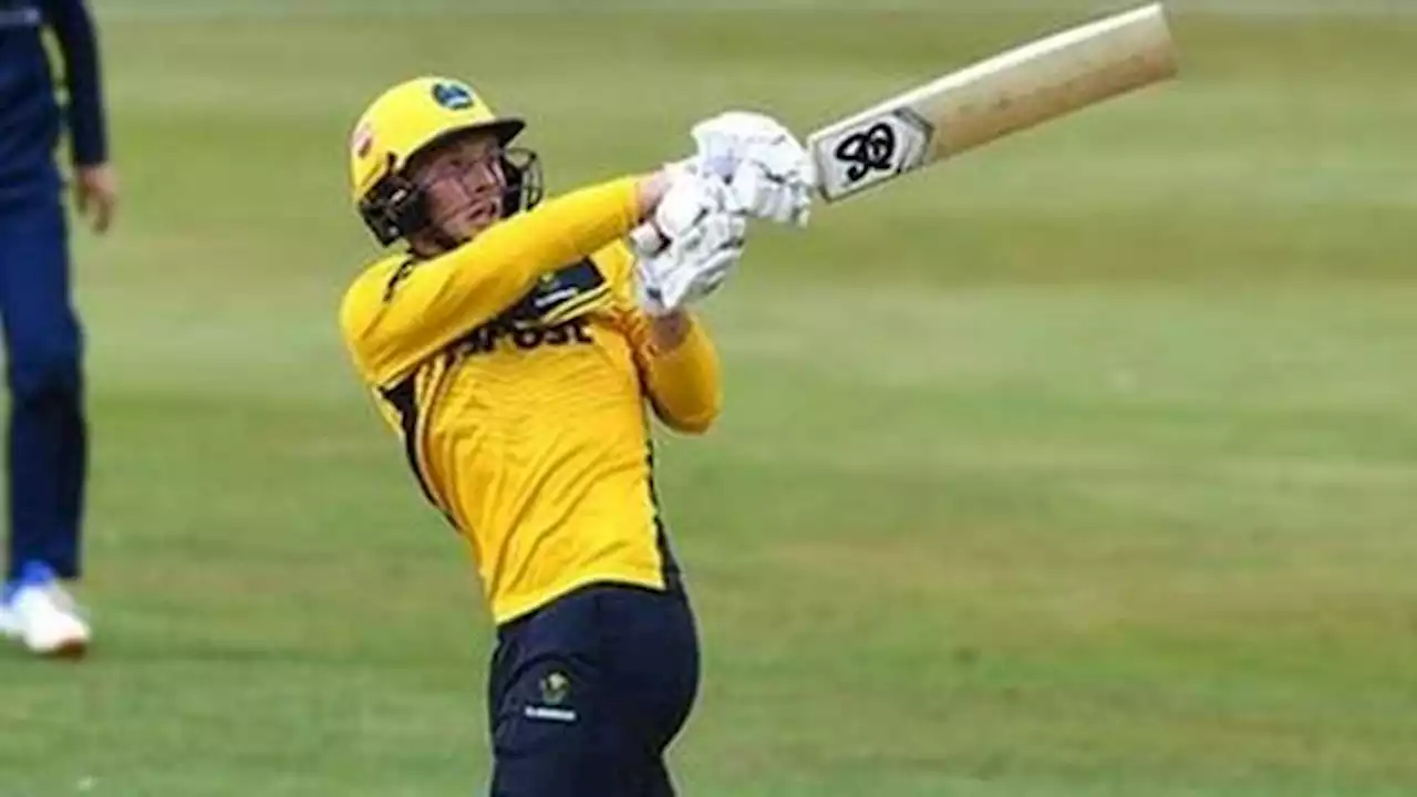 Hampshire qualify with Lancs despite first loss