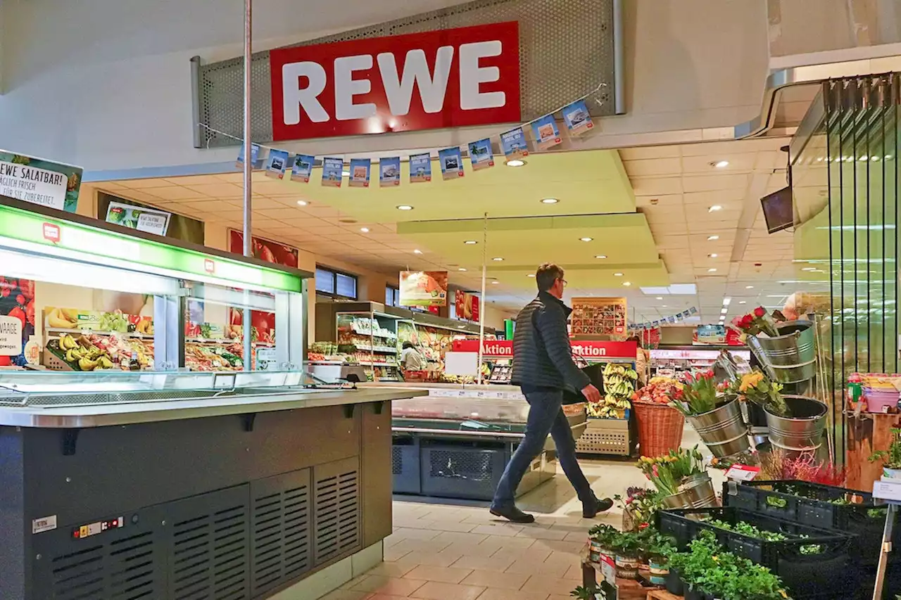 Edeka, Rewe: Eigenmarken in Supermärkten bis zu 24 Prozent teurer