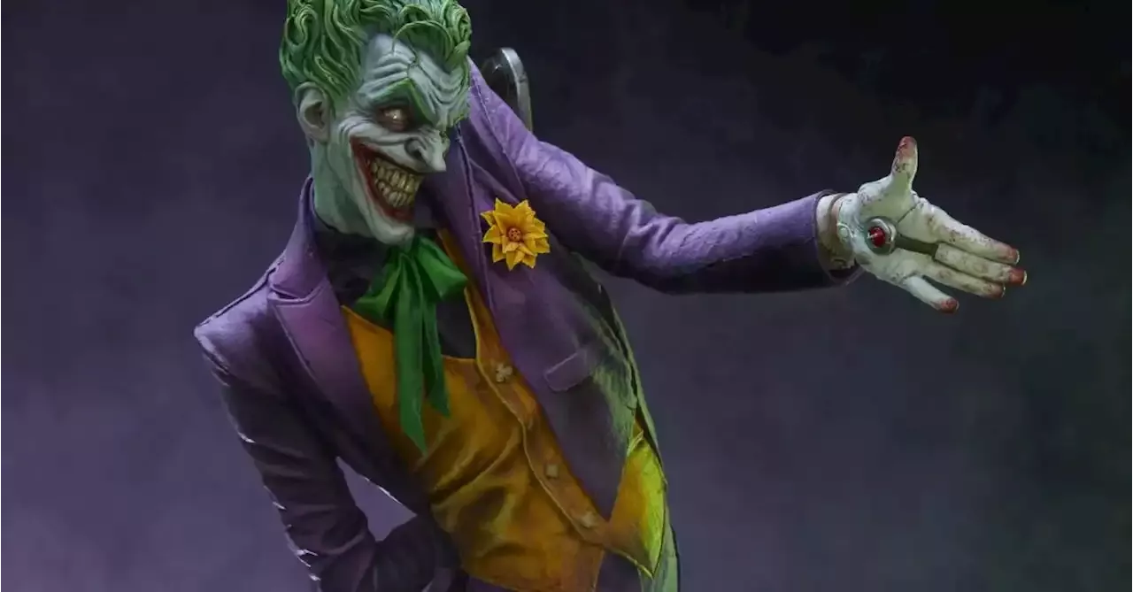 The Joker Has a Trick Up His Sleeve with New Premium Sideshow Statue ...