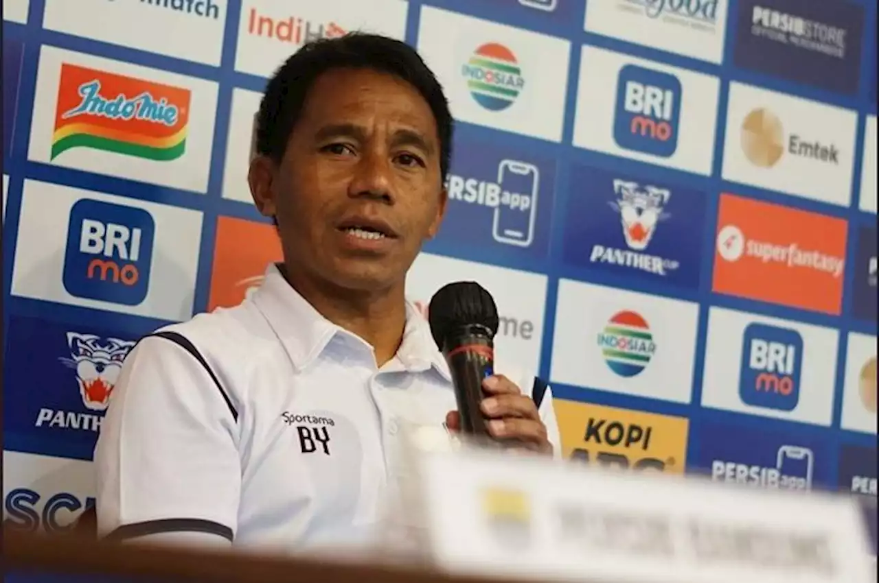 Budiman Curhat Sedih Usai Persib Bandung Kalahkan PSS, Robert Alberts Dukung Kedatangan Luis Milla - Bolasport.com