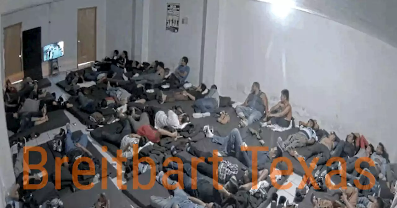 EXCLUSIVE LEAKED IMAGE: Overcrowding, Unsanitary Conditions in Mexican Migrant Center