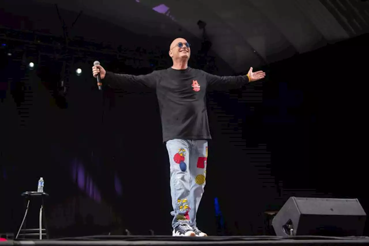 Howie Mandel Returns To The CNE To Revisit His One-Time Job On The Midway