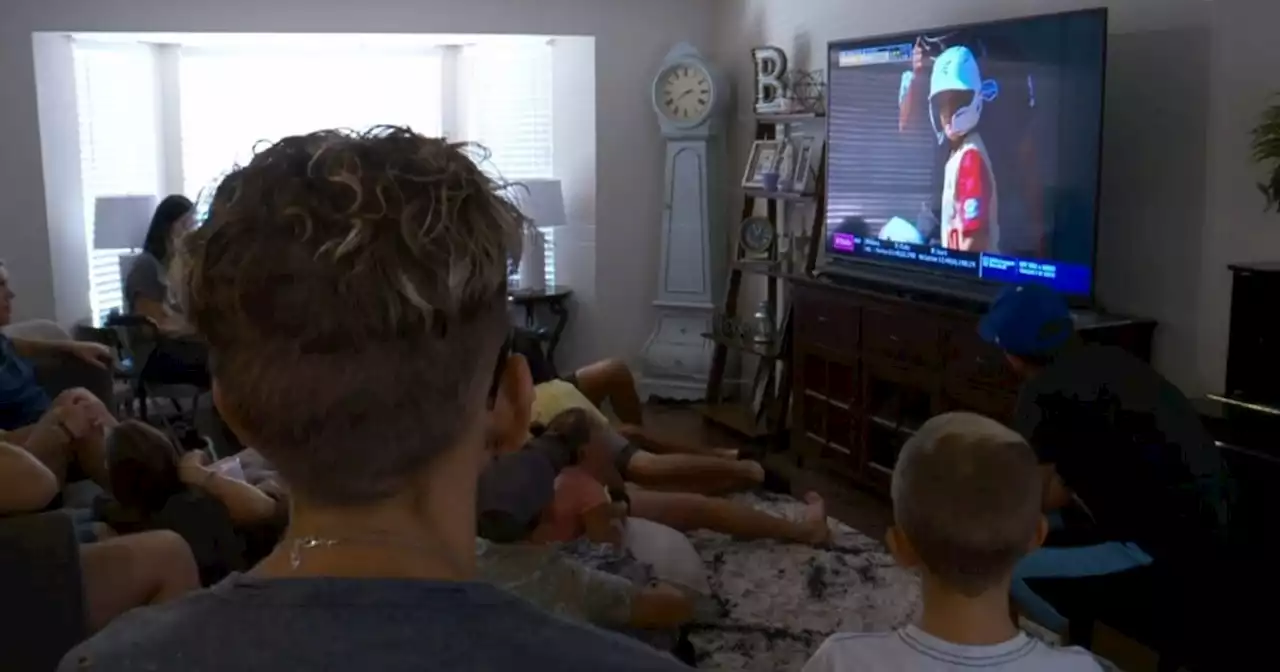 Family, friends gather to cheer on Utah little leaguers