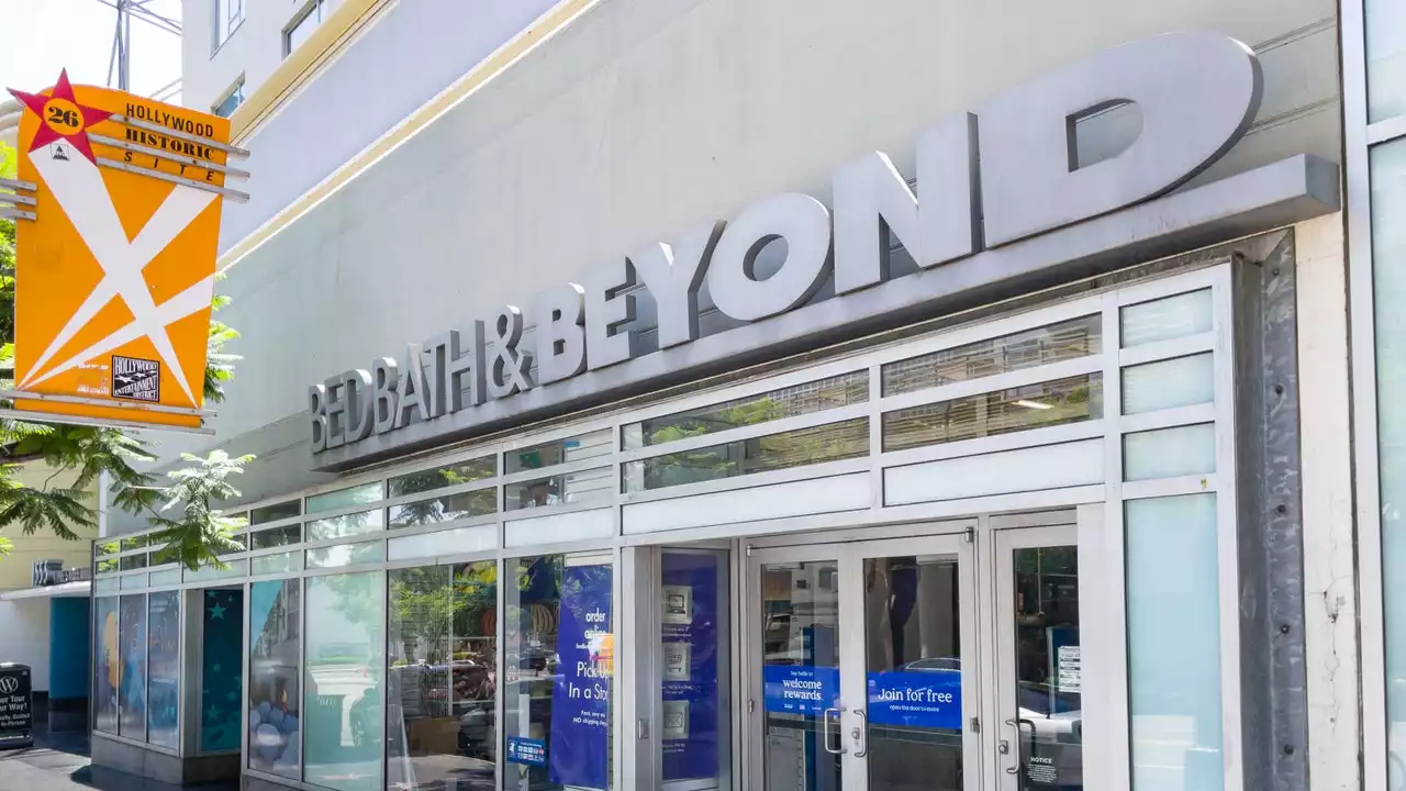 Bed Bath & Beyond woes continue after influential investor exits