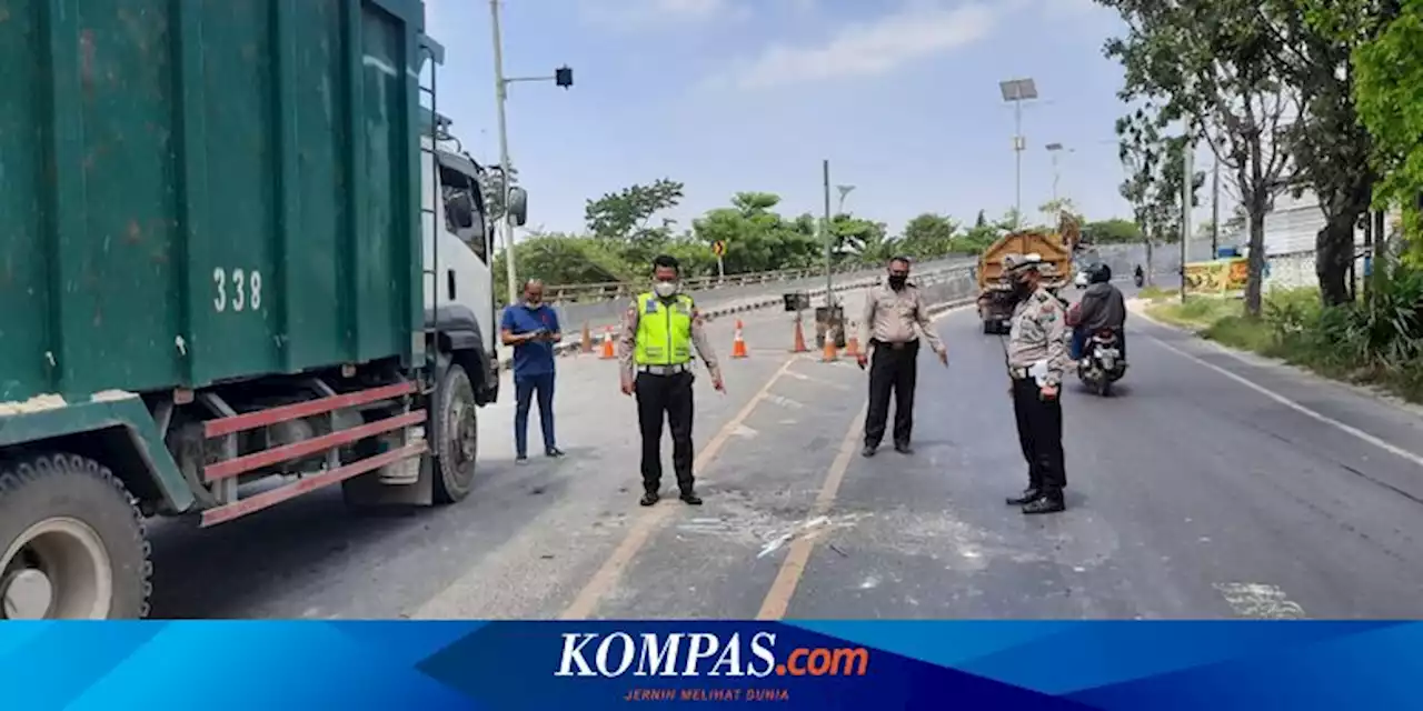 Truk Tabrak Motor di Jalan Raya Bungah Gresik, 2 Orang Tewas