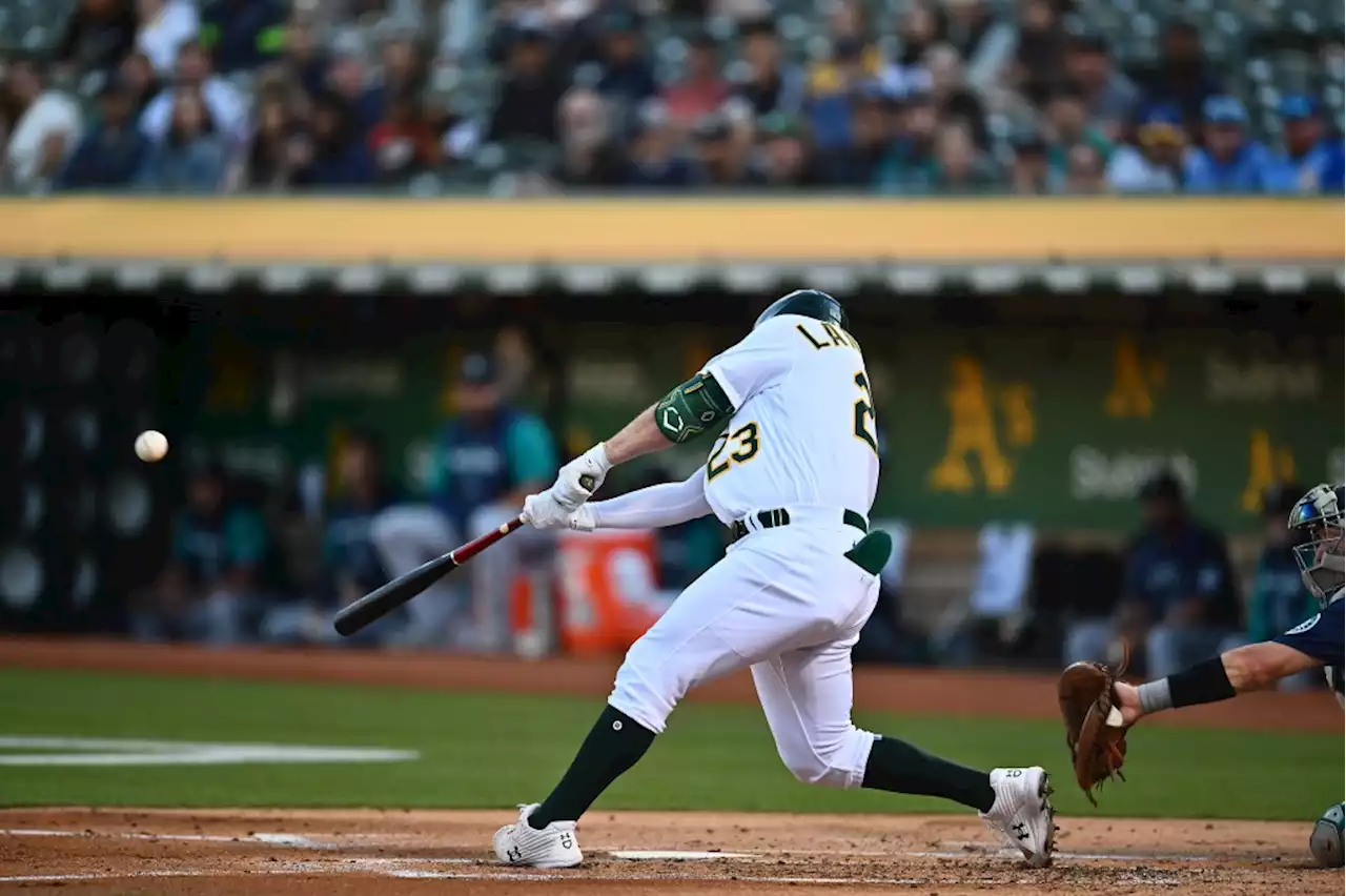 Suarez powers Mariners as Athletics lose first game of 10-game homestand